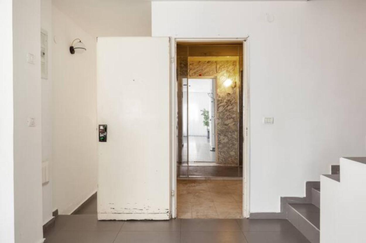 Oַ&O Group-Amazing Apt Bat-Yam 3 Min Walk To Beach بات يام المظهر الخارجي الصورة